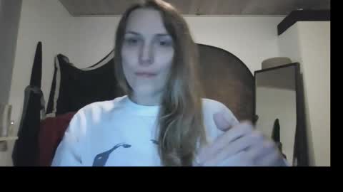 Keely KeKe Kiwi online show from 11/01/25, 10:12