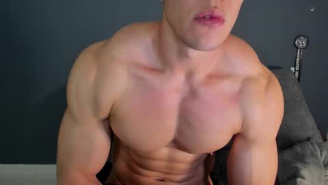 twitter REECET26 instagram RECCETAYLOR online show from 11/07/25, 03:39