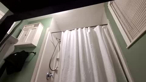 recka810 online show from 11/11/25, 08:58