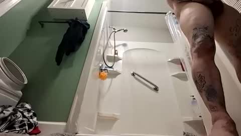 recka810 online show from 11/19/25, 02:55