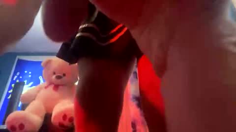 Holly online show from 04/19/26, 09:17