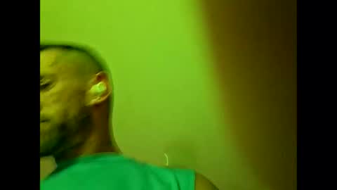 Snapshot of recoveryislife2185 chatting on 11/18/25, 01:55 EZ-Money2185 online show from 11/18/25, 01:55