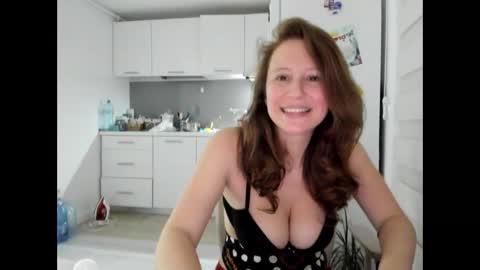 Lolanaturalred online show from 03/05/26, 06:26