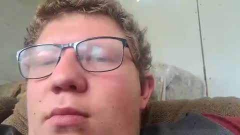 Snapshot of red454games454 chatting on 12/07/24, 01:25 zsax horny online show from 12/07/24, 01:25