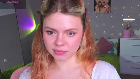 red__candy online show from 05/15/26, 02:02