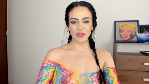 red_flower203 online show from 09/23/25, 09:07