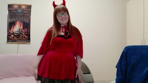 Lisa online show from 02/06/26, 08:18