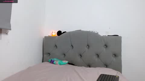 IG   OF red moonn online show from 01/23/25, 10:32