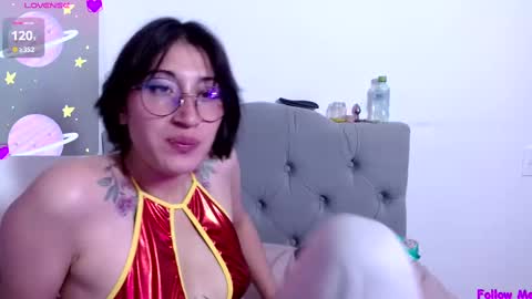 IG   OF red moonn online show from 03/12/25, 05:17