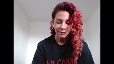 Instagram Valerie yourdream online show from 03/05/26, 03:41