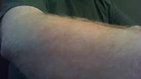 Snapshot of red_sea_bear chatting on 03/10/25, 05:11 red_sea_bear online show from 03/10/25, 05:11