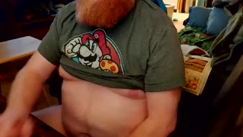 Snapshot of red_sea_bear chatting on 12/04/25, 04:11 red_sea_bear online show from 12/04/25, 04:11