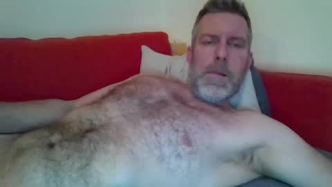 Snapshot of redandbluecloud chatting on 12/22/24, 03:11 Red online show from 12/22/24, 03:11