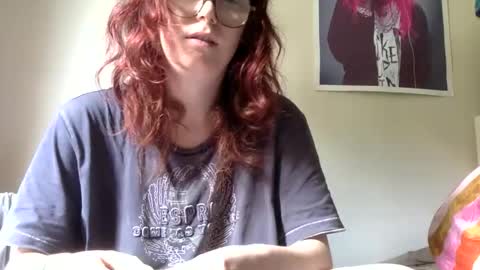redcassie666 online show from 05/11/26, 11:49