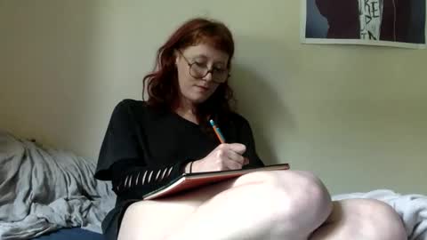 redcassie666 online show from 05/15/26, 11:28