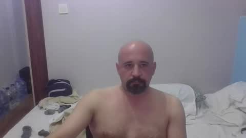 Snapshot of reddeck chatting on 09/26/25, 05:06 Old but gold online show from 09/26/25, 05:06