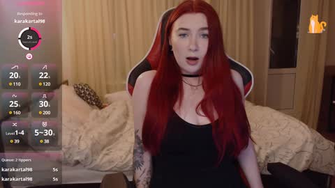 Snapshot of redhaired_kitty chatting on 12/05/24, 12:52 Lina online show from 12/05/24, 12:52