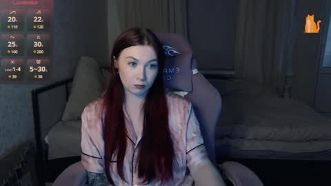 Snapshot of redhaired_kitty chatting on 03/10/25, 03:41 Lina online show from 03/10/25, 03:41