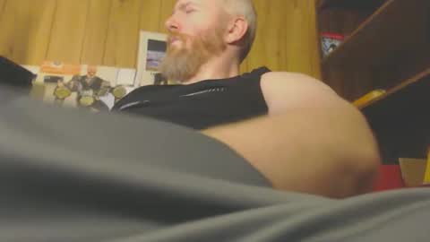 Snapshot of redhead4fun chatting on 11/18/25, 06:23 theredhead4fun online show from 11/18/25, 06:23