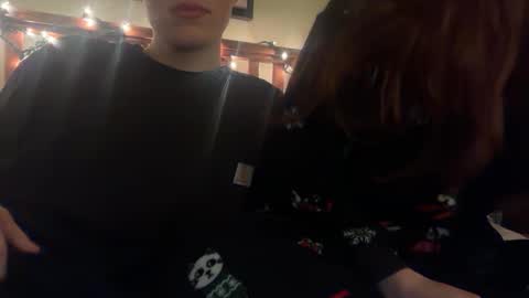 Redhead and BigPeenar online show from 01/06/26, 01:20