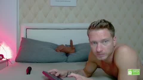 Snapshot of redheadxxl chatting on 07/02/26, 10:49 Steve Blond online show from 07/02/26, 10:49