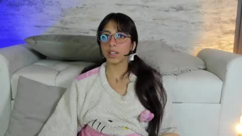 redhood_1_ online show from 04/09/26, 04:12