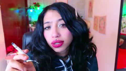 Snapshot of redhotter_ chatting on 01/08/26, 08:00 Lili Lopez online show from 01/08/26, 08:00