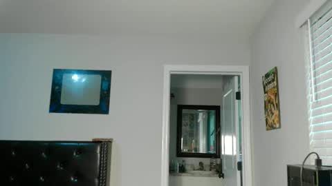 Snapshot of redinthebed chatting on 12/18/25, 07:09 InkedGinger online show from 12/18/25, 07:09