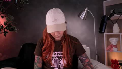 Red Jasmine online show from 02/28/26, 11:06