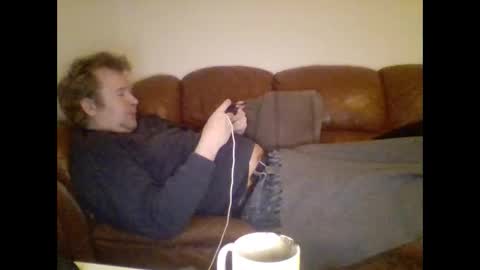 Snapshot of redlols chatting on 10/04/25, 02:42 redlols online show from 10/04/25, 02:42