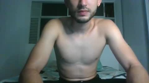 Snapshot of redpulse777 chatting on 11/28/25, 04:59 redpulse777 online show from 11/28/25, 04:59