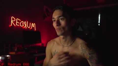 Snapshot of redrum_696 chatting on 11/10/25, 06:29 Red online show from 11/10/25, 06:29