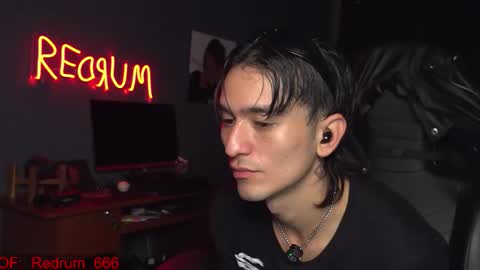 Snapshot of redrum_696 chatting on 12/03/25, 03:21 Red online show from 12/03/25, 03:21