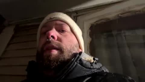 Snapshot of redsman1992 chatting on 01/23/25, 10:54 marlboroboy online show from 01/23/25, 10:54