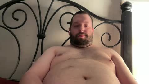 Snapshot of redsman1992 chatting on 02/05/25, 09:25 marlboroboy online show from 02/05/25, 09:25