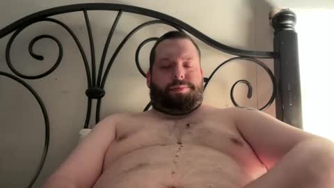 Snapshot of redsman1992 chatting on 02/09/25, 08:33 marlboroboy online show from 02/09/25, 08:33