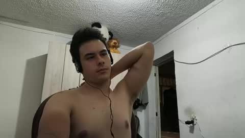 Snapshot of redsoul951869 chatting on 03/08/25, 03:06 RedsoulReaver online show from 03/08/25, 03:06