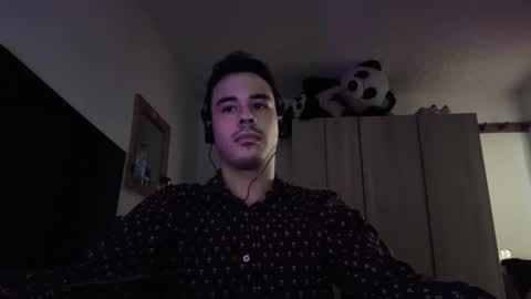 Snapshot of redsoul951869 chatting on 09/17/25, 07:37 RedsoulReaver online show from 09/17/25, 07:37