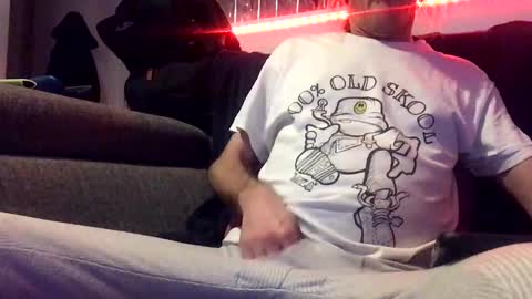 Snapshot of redspider1543 chatting on 01/10/25, 12:17 Redspider154 online show from 01/10/25, 12:17