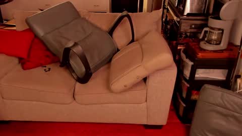 redspider8 online show from 09/09/25, 02:44