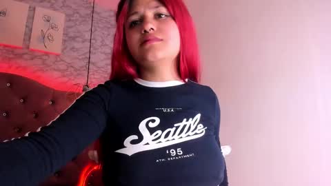   online show from 02/10/25, 03:21