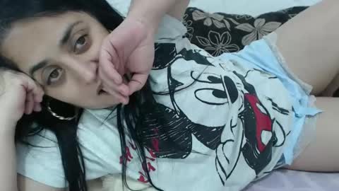 Snapshot of reeapassion chatting on 12/03/25, 09:24 Reea online show from 12/03/25, 09:24