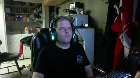 Snapshot of reecoiled chatting on 07/02/26, 01:28 reecoiled online show from 07/02/26, 01:28