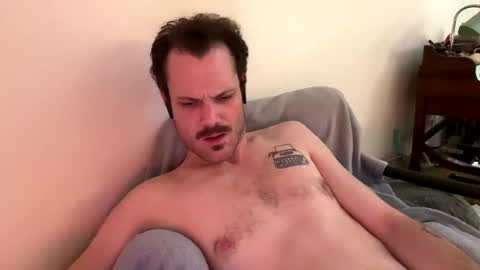 Reed Thomas online show from 01/08/25, 06:31