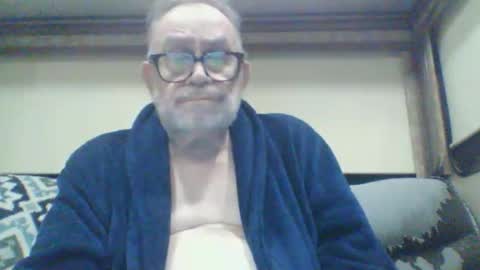 reese960384 online show from 01/06/26, 09:13