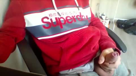 Snapshot of refar12 chatting on 11/07/25, 11:10 refar12 online show from 11/07/25, 11:10