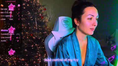 Snapshot of reggiemeow chatting on 01/11/25, 10:51 reggieMeow online show from 01/11/25, 10:51