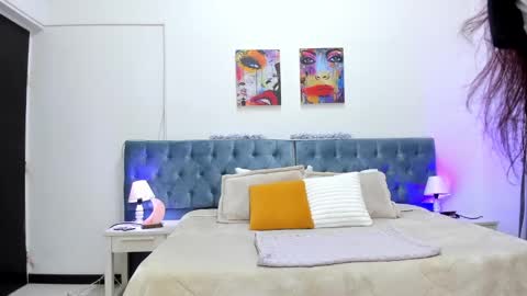 Regina online show from 09/24/25, 12:30