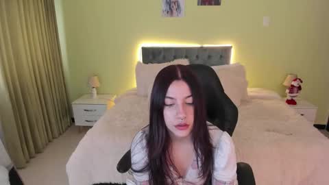 Regina online show from 11/21/25, 12:15