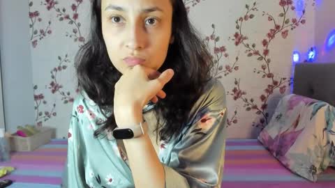 Alisa online show from 11/02/25, 01:24